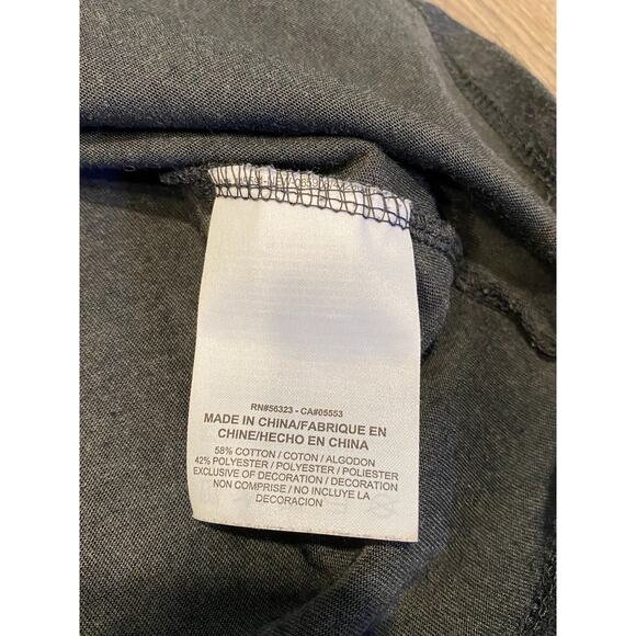 Nike Men’s Gray Athletic Cut T-Shirt Size Small - Picture 7 of 11